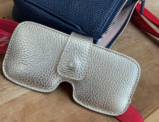 Gut geschützt und immer dabei: das Glasses Case von minibag